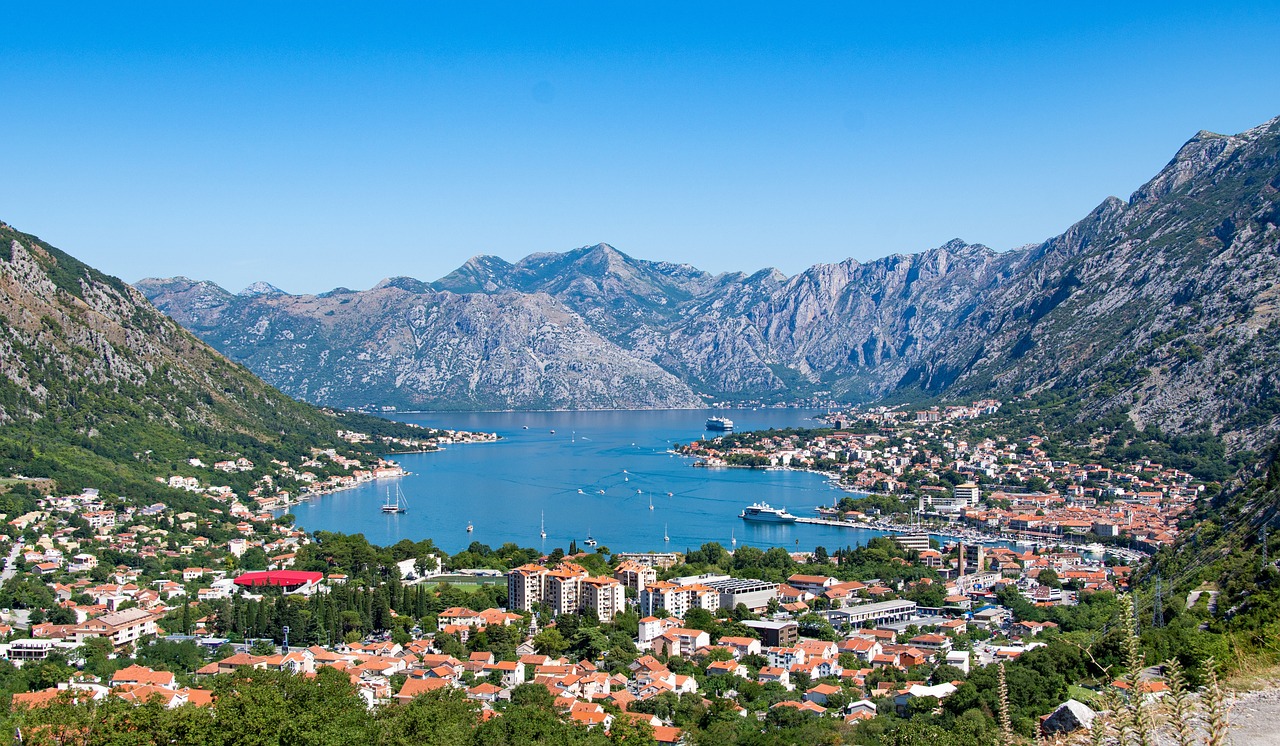 Bellezas de Montenegro y Albania- Del 11 al 18 de Julio-«Salidas desde Pamplona»