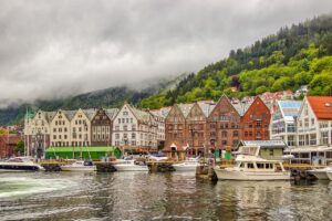 Bergen, Fiordos Mágicos y Oslo. Del 10 al 17 de Julio. «Salidas desde Pamplona»