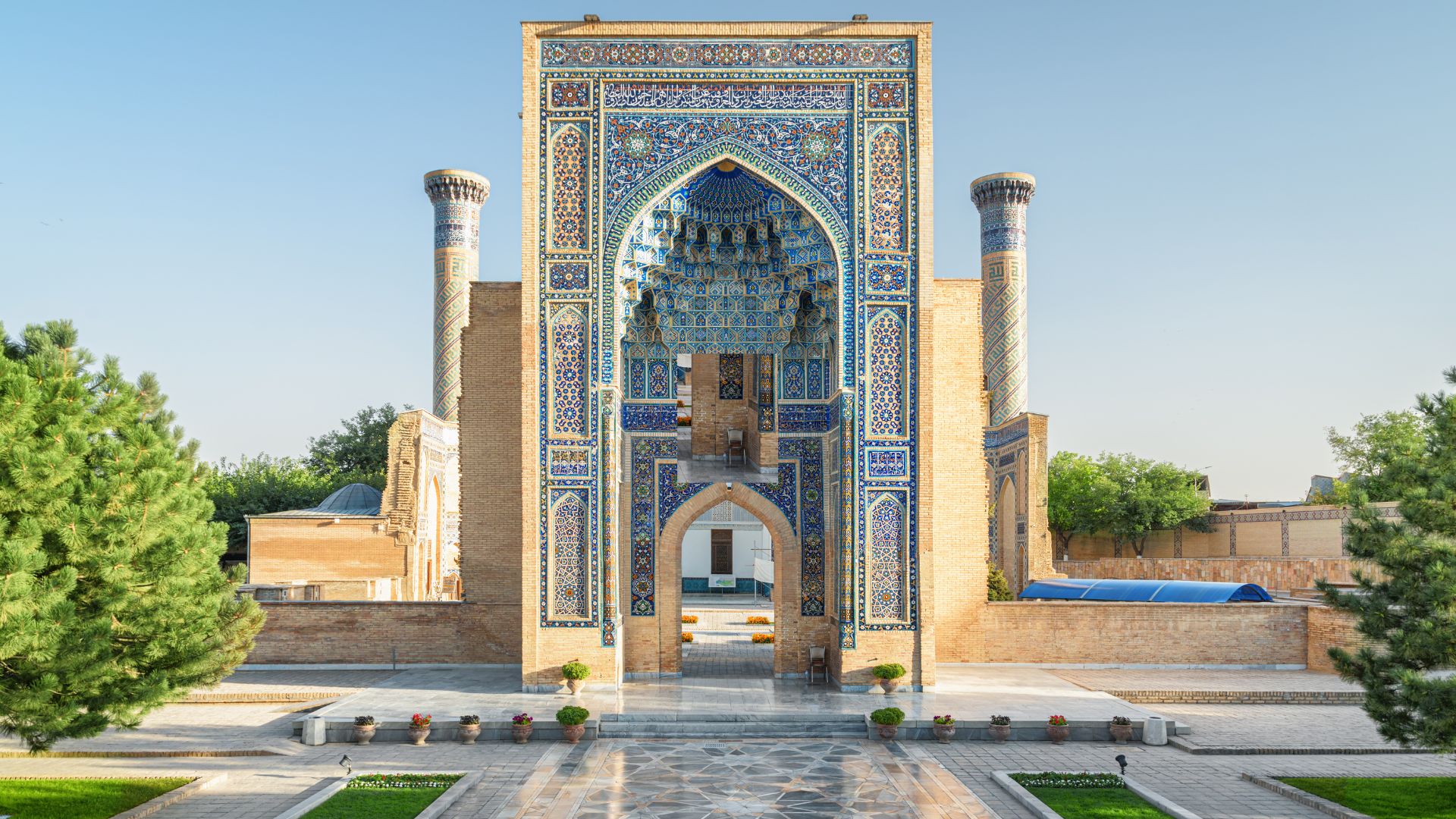 UZBEKISTÁN PETIT COMITÉ. Salida desde Pamplona 30 Septiembre al 11 Octubre.