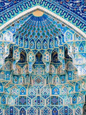 UZBEKISTÁN PETIT COMITÉ. Salida desde Pamplona 30 Septiembre al 11 Octubre.