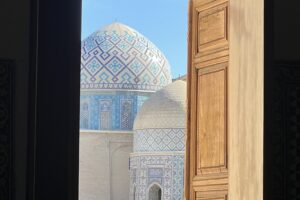 UZBEKISTÁN PETIT COMITÉ. Salida desde Pamplona 30 Septiembre al 11 Octubre.