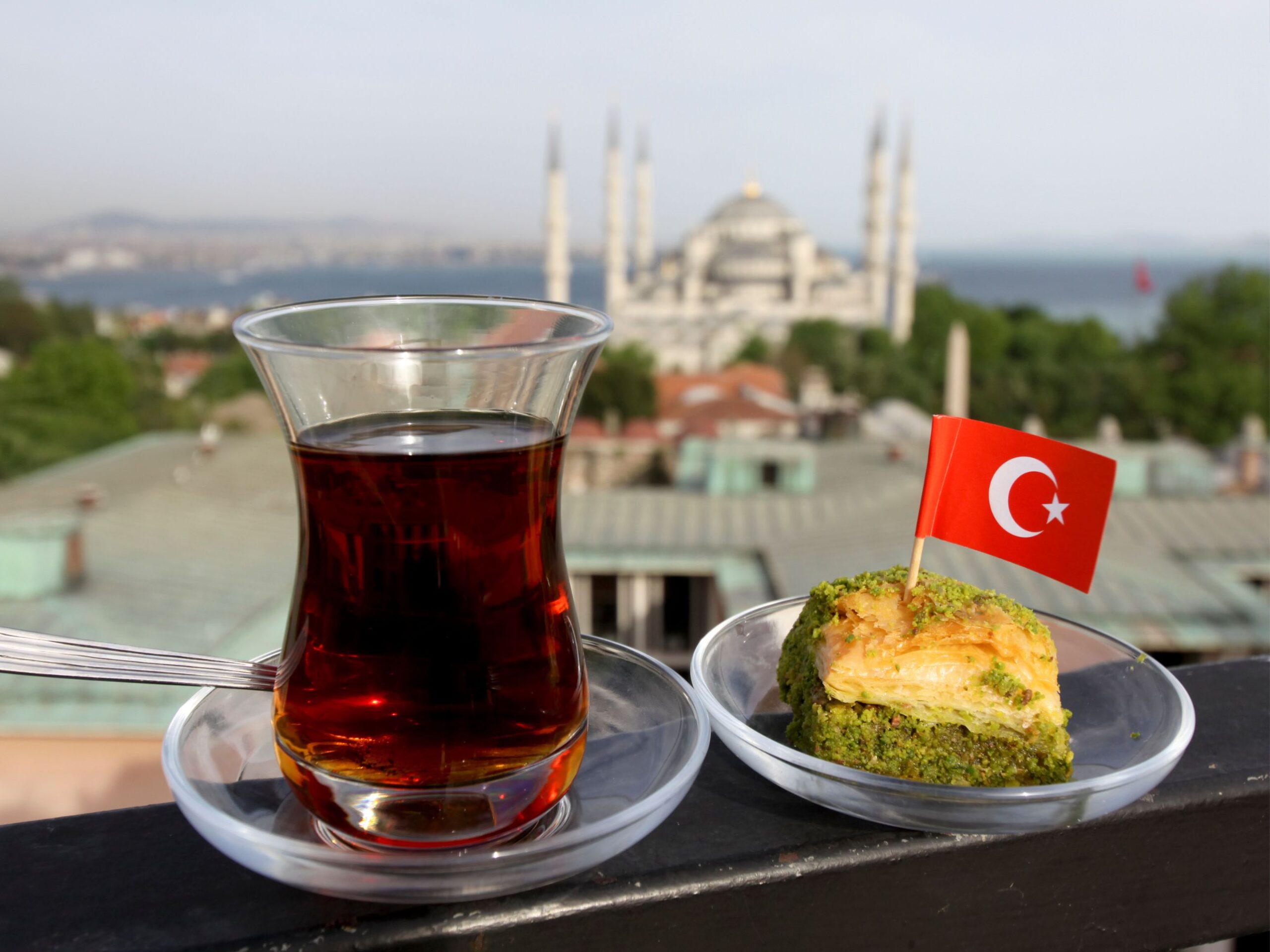 SEMANA SANTA. Estambul desde Pamplona del 02-06 Abril.