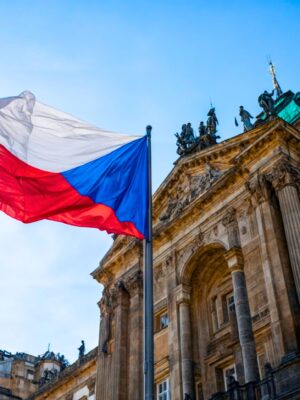 SEMANA SANTA. Praga desde Pamplona del 02-06 Abril.