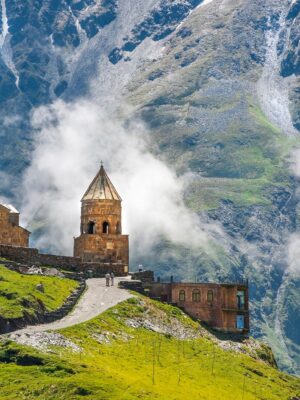 AZERBAYÁN Y GEORGIA. Salida desde Bilbao 03 al 11 de Abril.