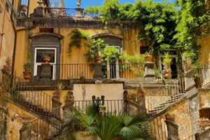 SEMANA SANTA. Nápoles desde Pamplona del 01-06 Abril.