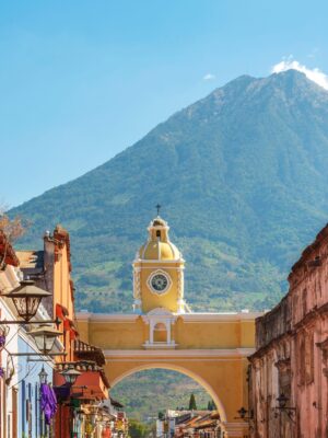 GUATEMALA PETIT COMITÉ. Salida desde Pamplona 14 al 28 de Abril