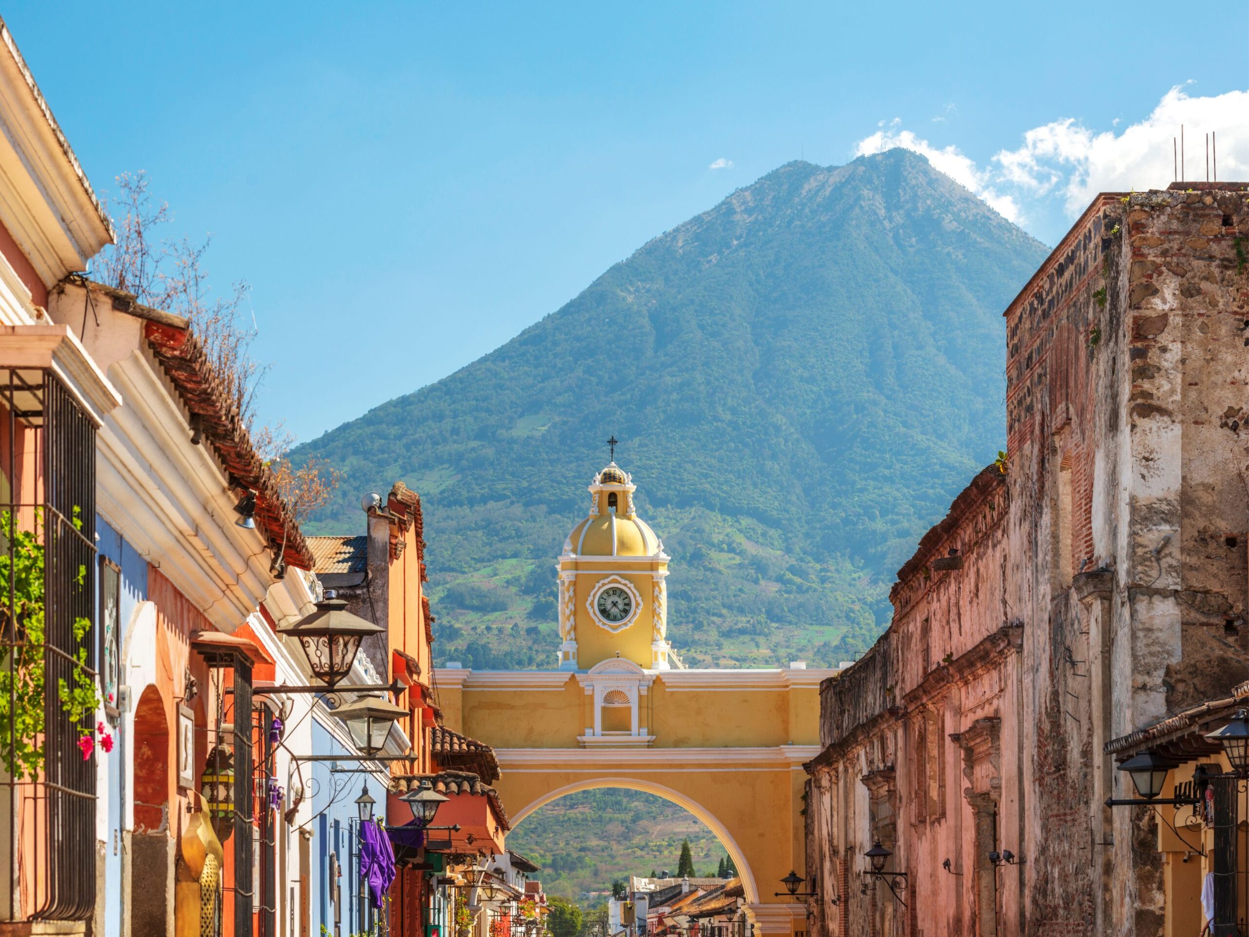 GUATEMALA PETIT COMITÉ. Salida desde Pamplona 14 al 28 de Abril