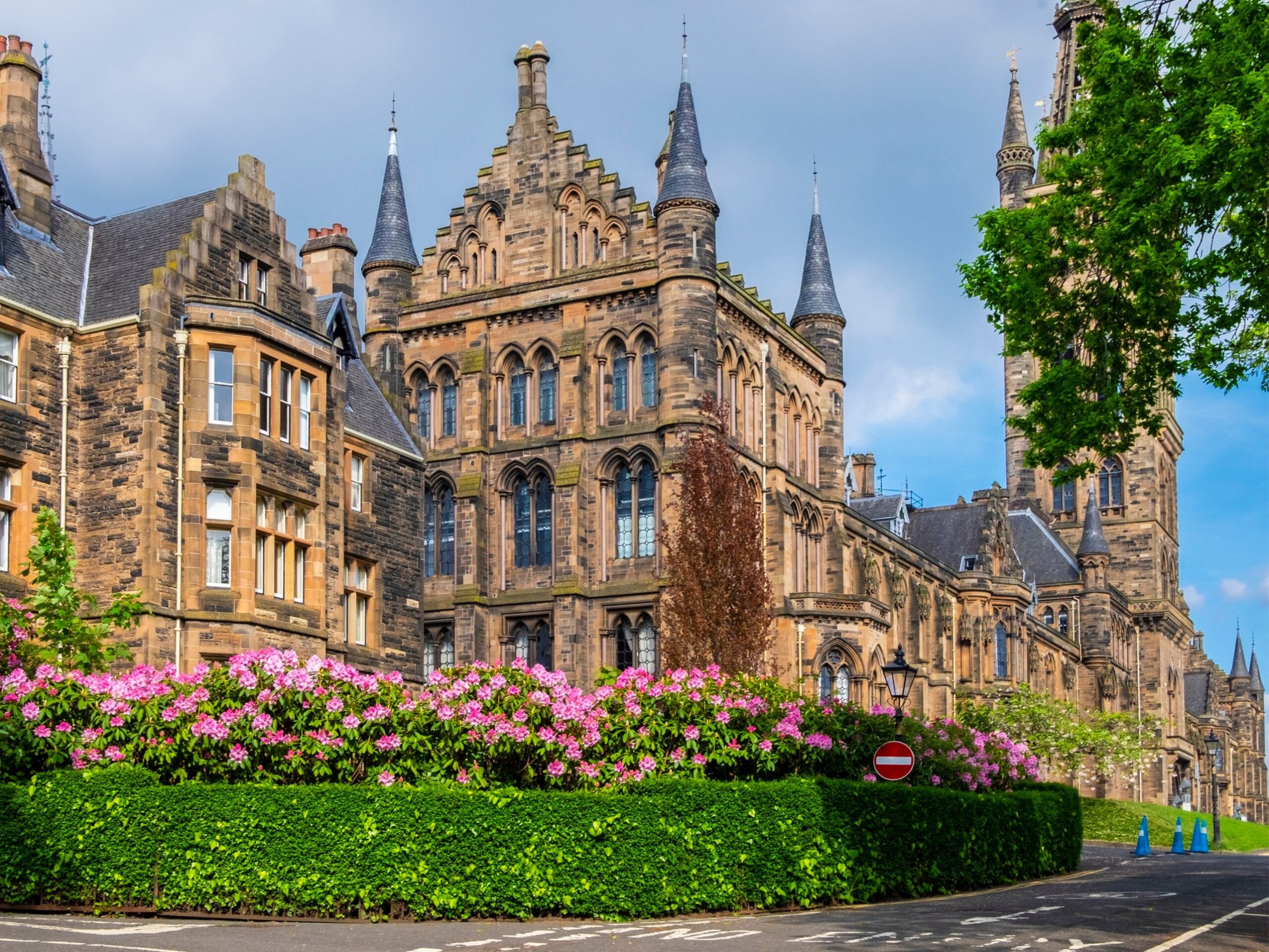 Escocia y Tierras altas desde Bilbao y Zaragoza. Varias fechas.