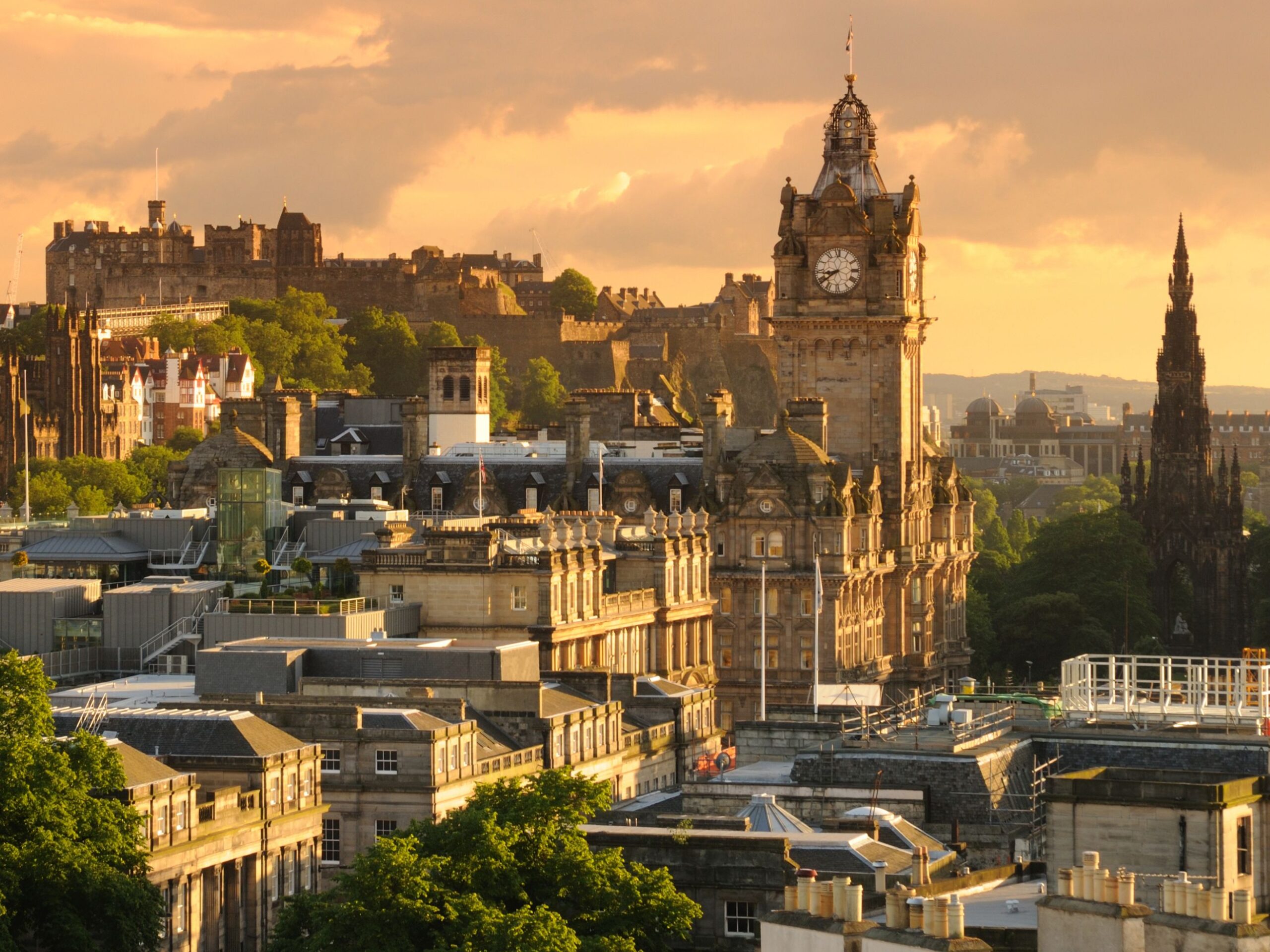 EDIMBURGO PETIT COMITÉ. Salida desde Pamplona 09 al 13 de Mayo.