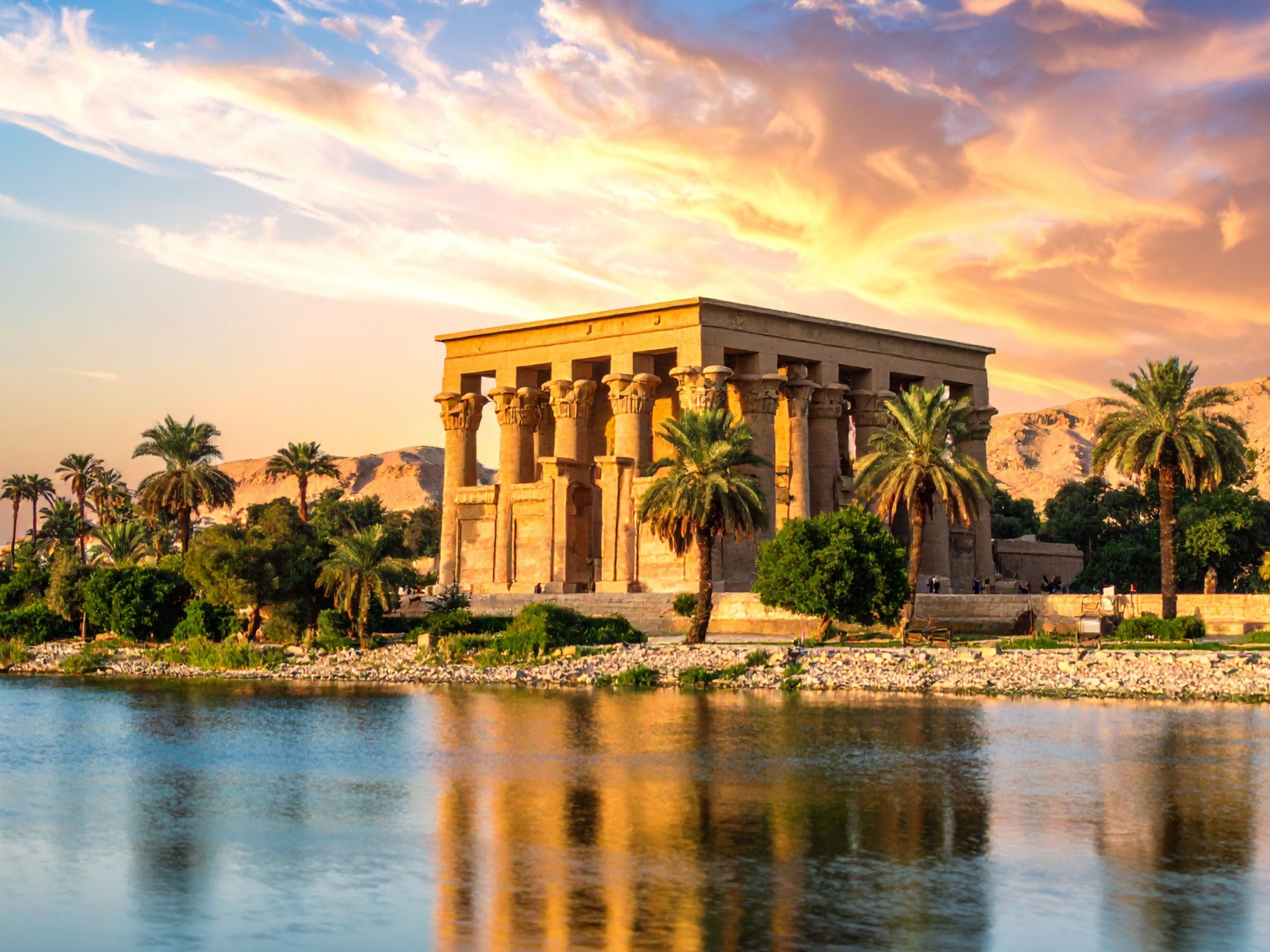 EGIPTO CON ABU SIMBEL EN AVIÓN desde Logroño. 20 de Septiembre