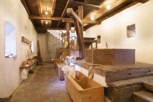 Turismo Navarra: BRUJAS, INDIANOS Y OTROS CUENTOS TRANSFRONTERIZOS