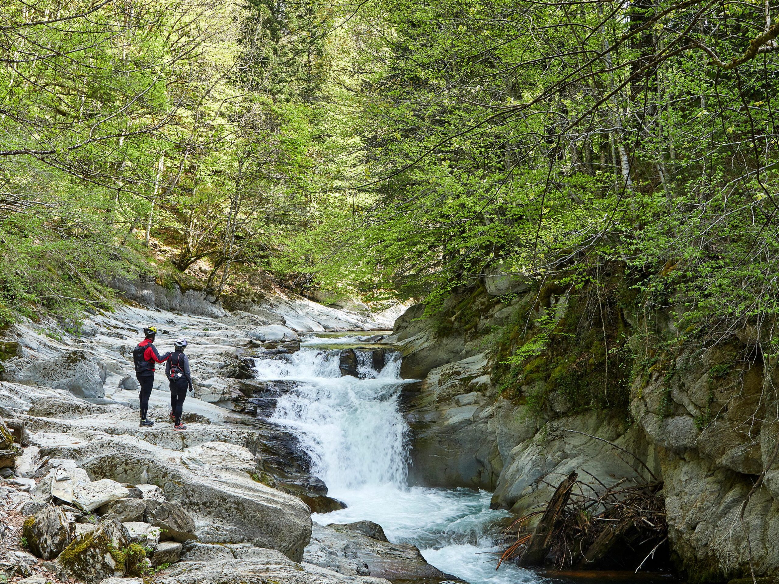 Turismo Navarra: EN EL CORAZON DE LA HISTORIA, VALLES SIN FRONTERAS